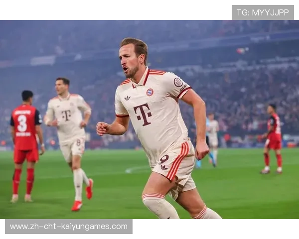 凯恩点球命中后冷静指挥，热刺气势更加强悍